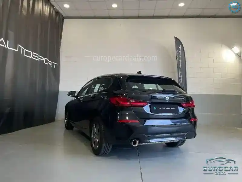 BMW 118