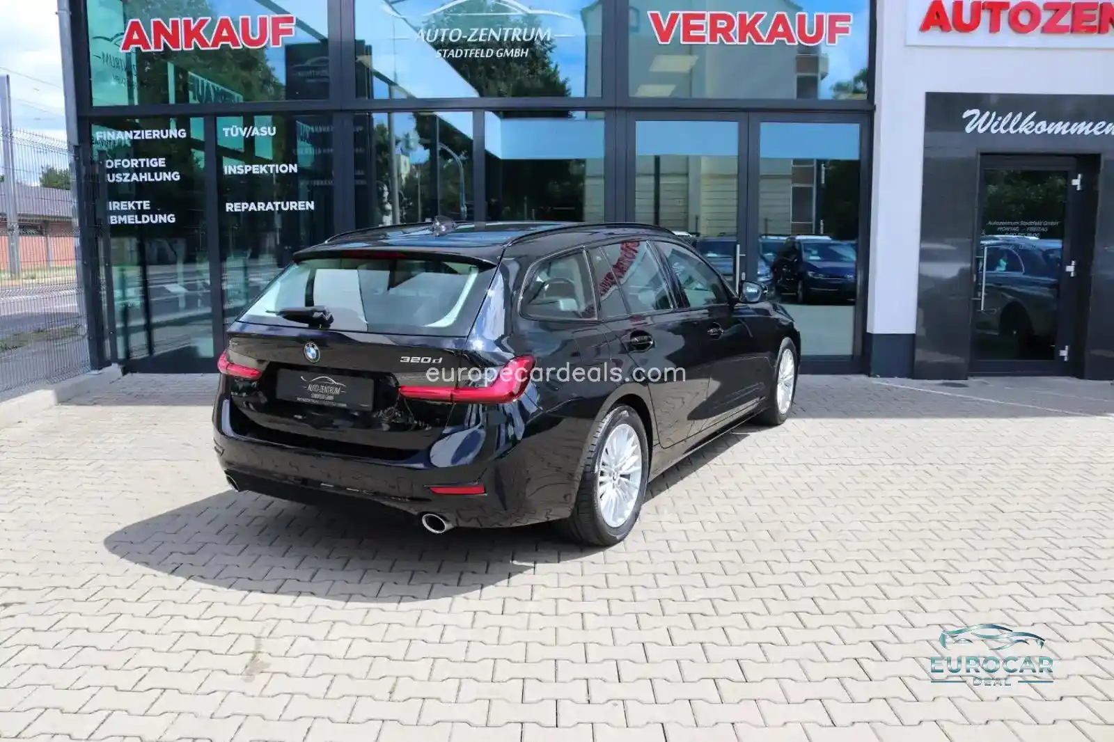 BMW 320