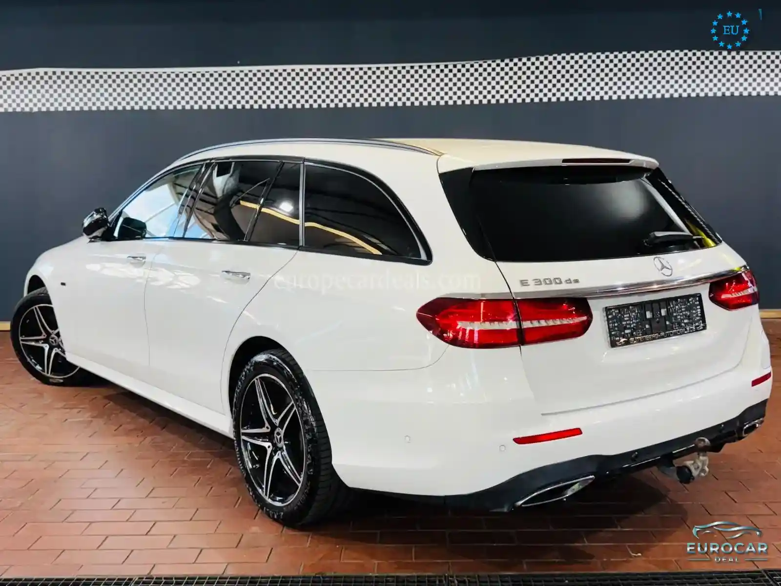 Mercedes-Benz E 300