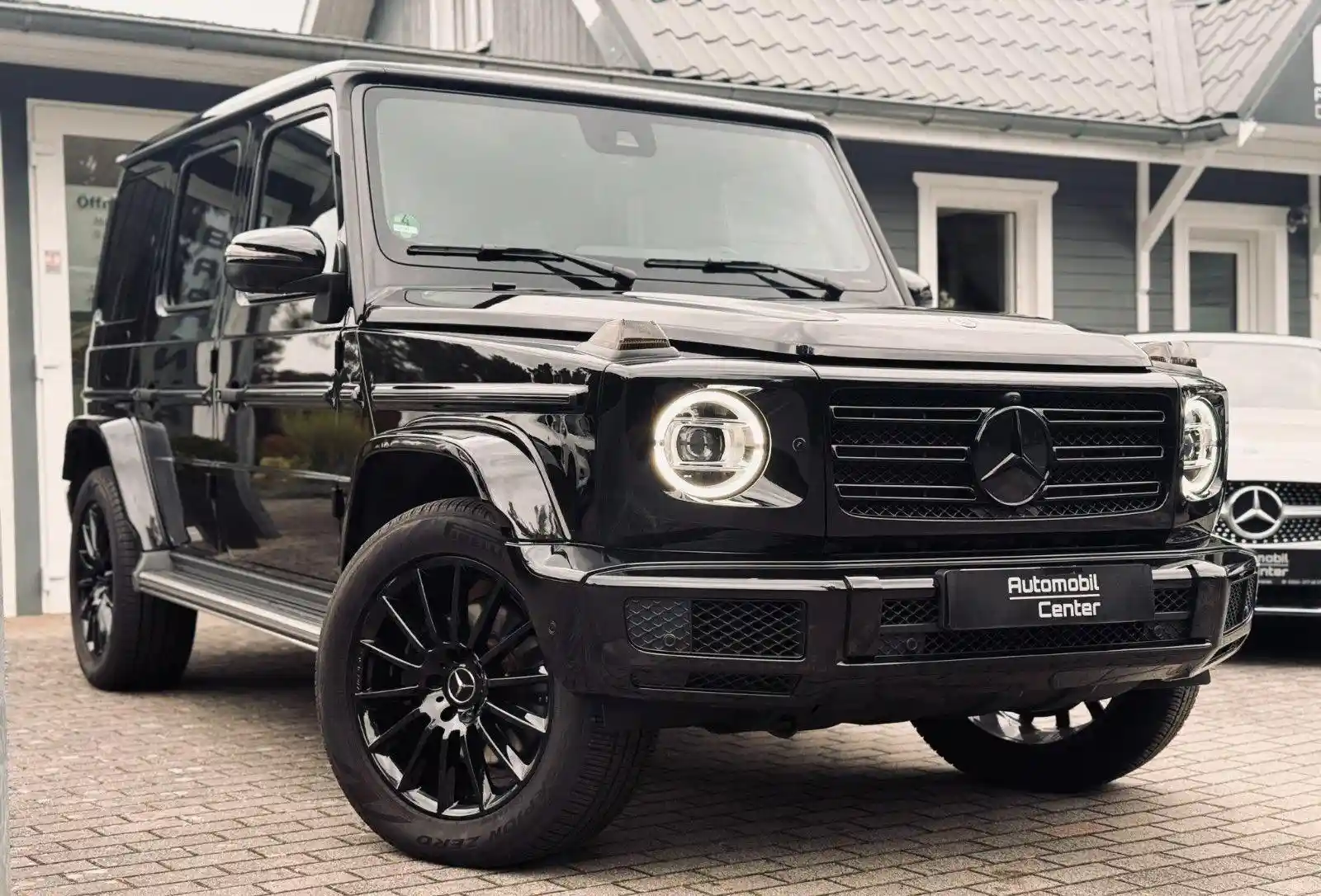 Mercedes-Benz G 500