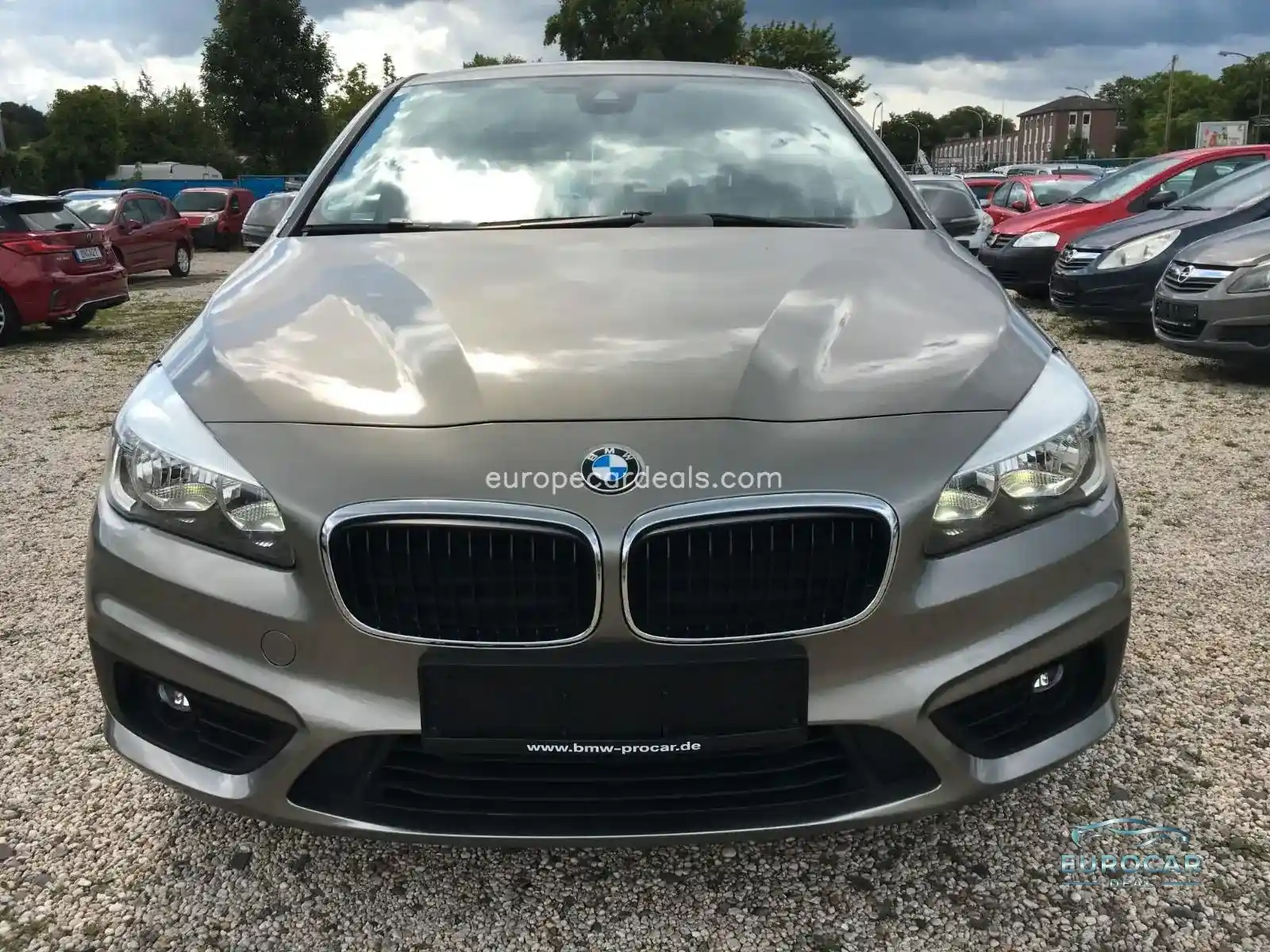 BMW 218