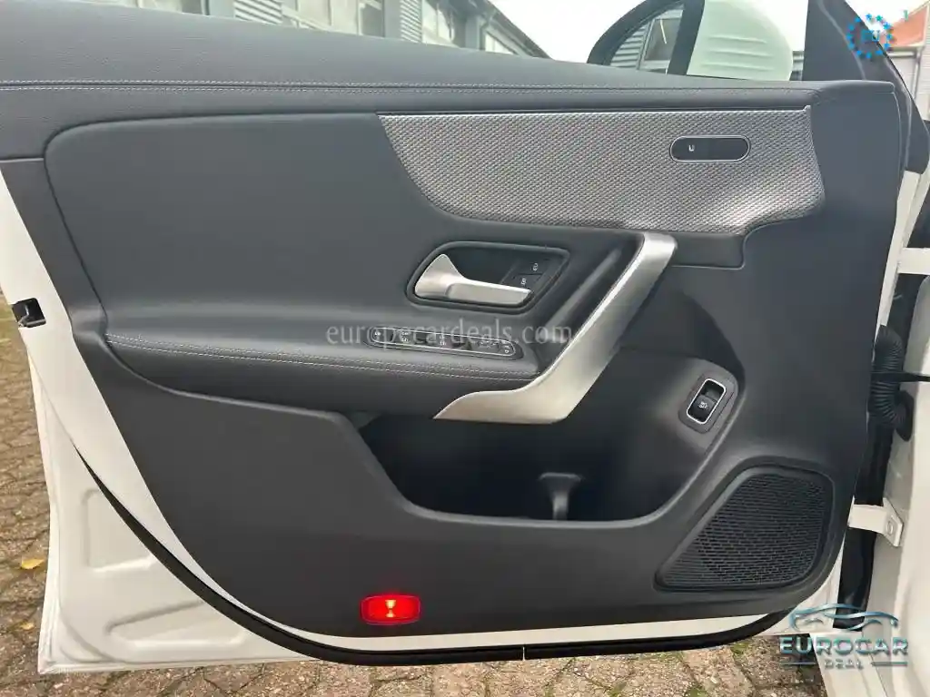 Mercedes-Benz CLA 200 Shooting Brake