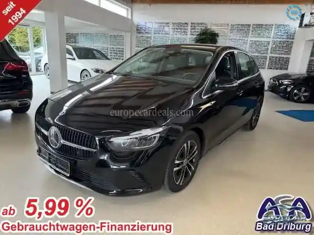 Mercedes-Benz B 200