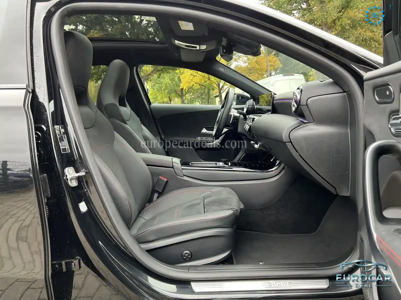 Mercedes-Benz A 220