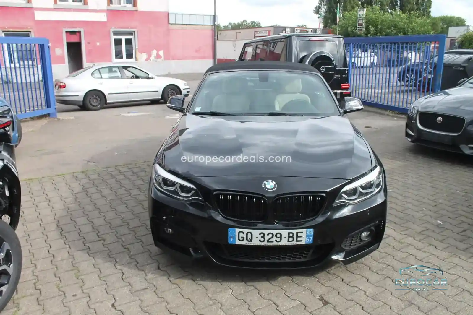 BMW 220