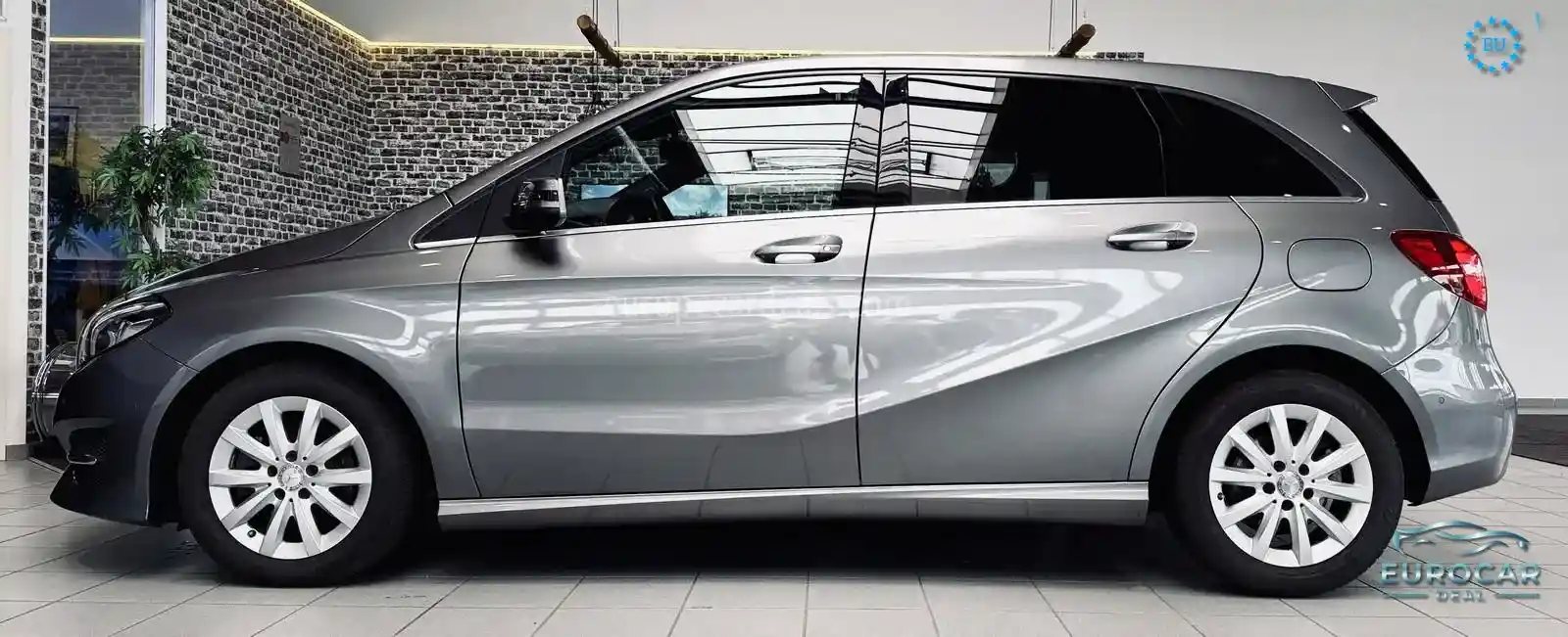 Mercedes-Benz B 200