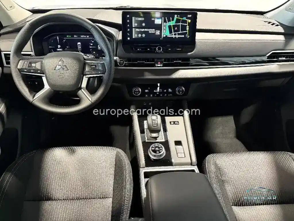 Mitsubishi Plug-in Hybrid Outlander