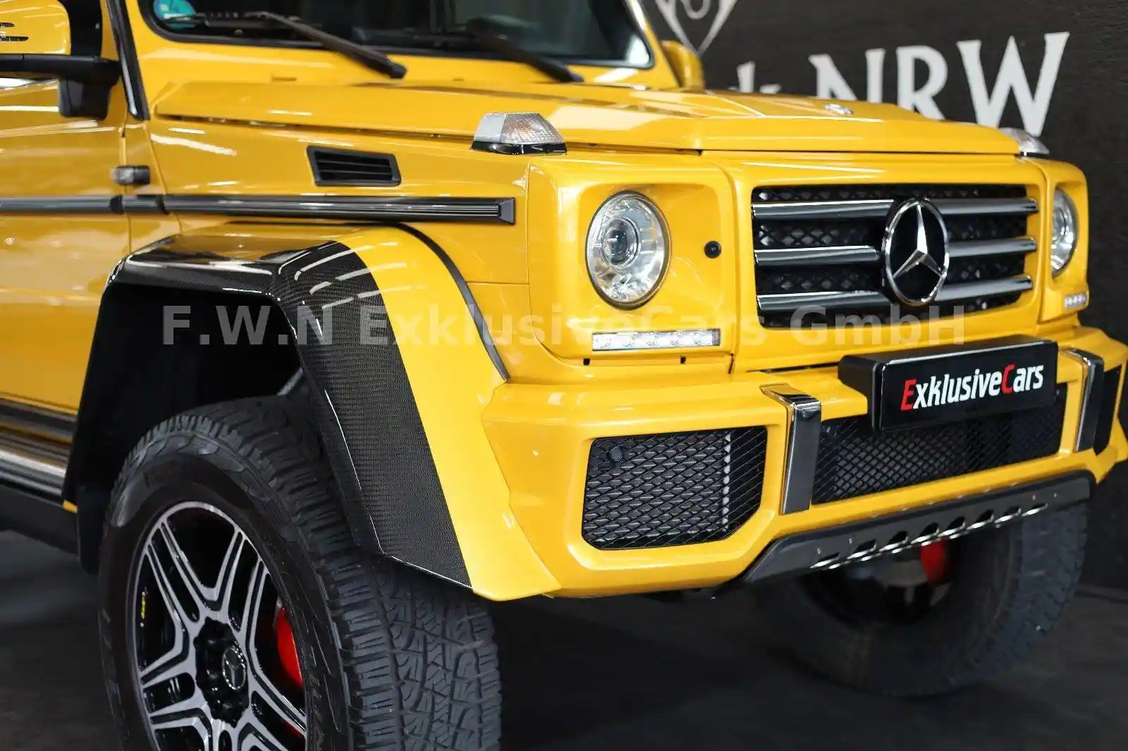 Mercedes-Benz G 500