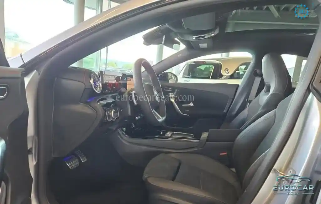 Mercedes-Benz CLA 220