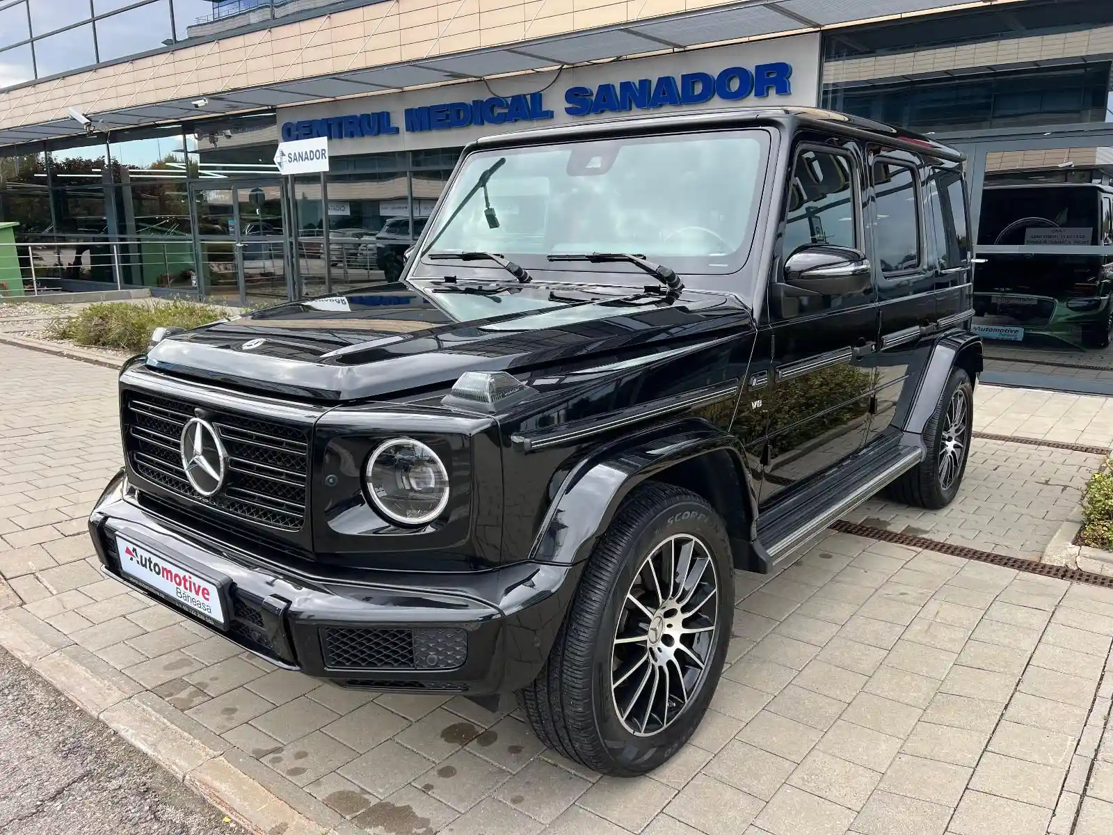 Mercedes-Benz G 500