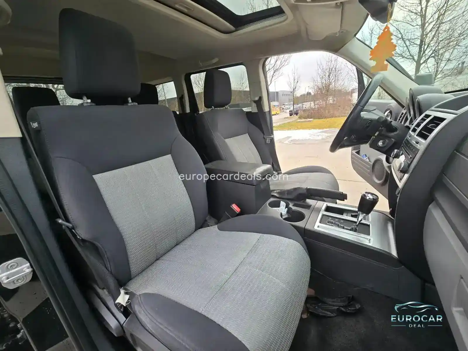Dodge Nitro