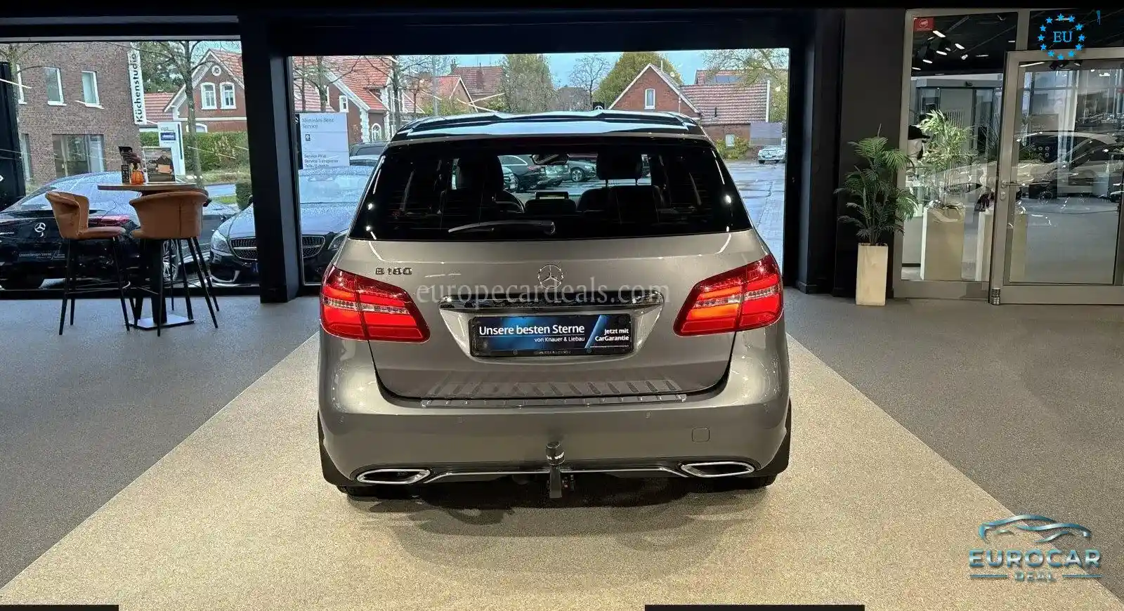 Mercedes-Benz B 180