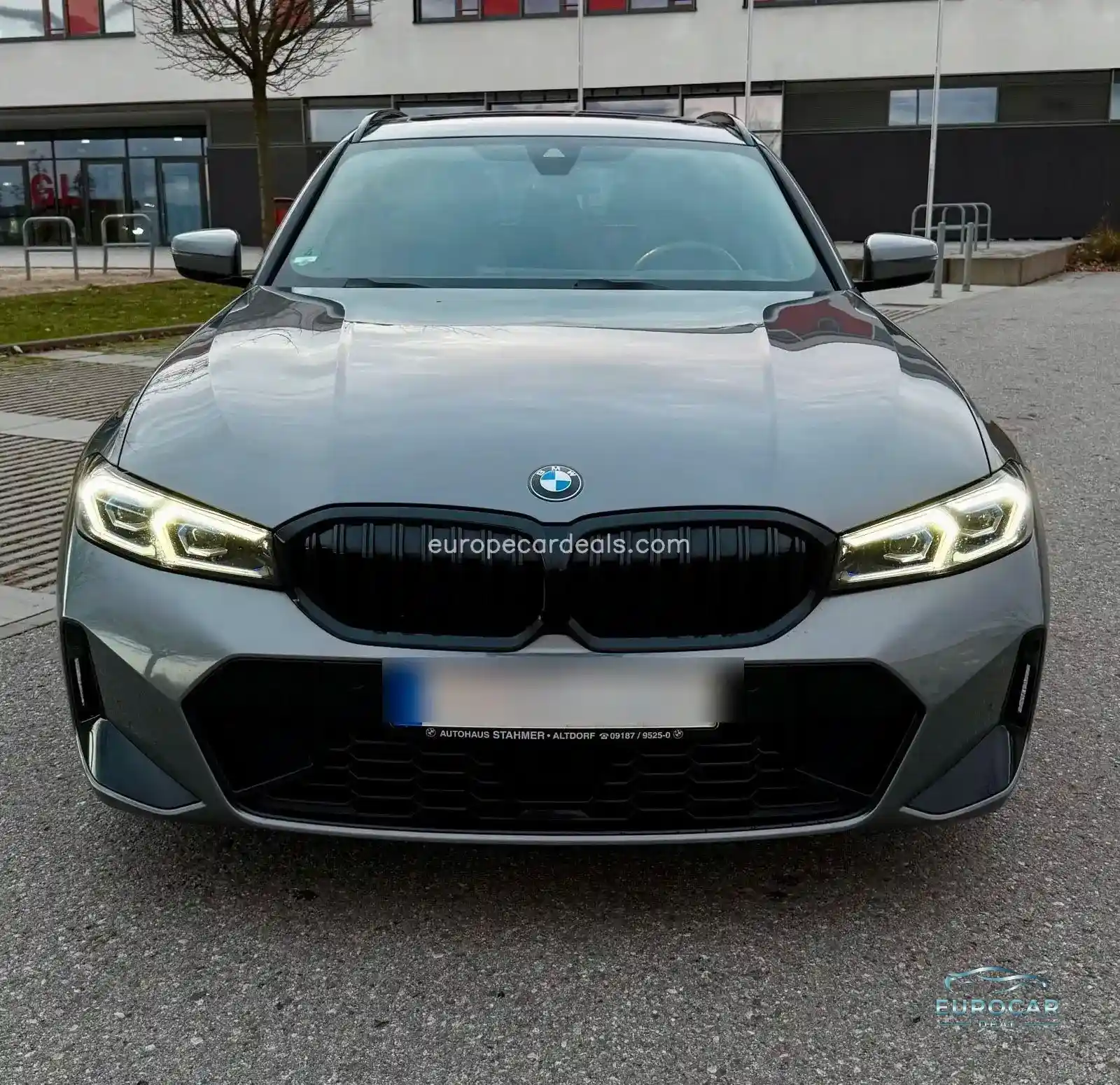 BMW 320