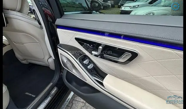 Mercedes-Benz S 500