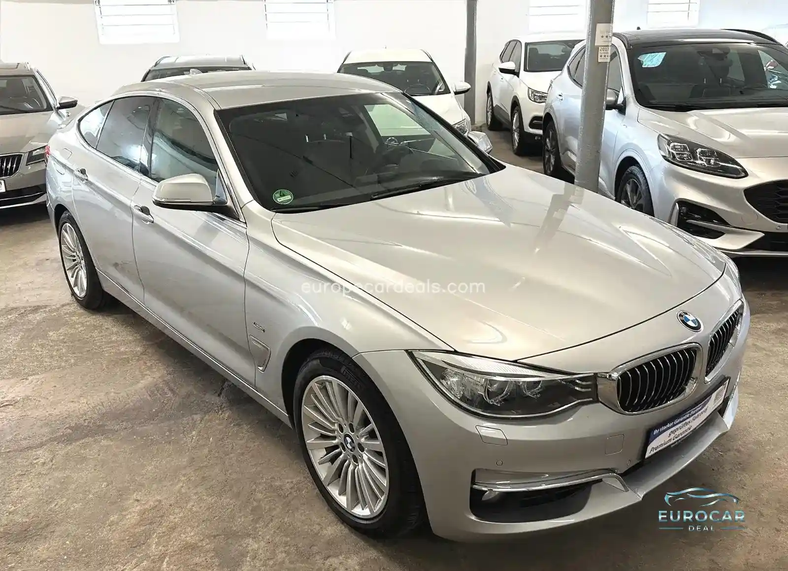 BMW 320