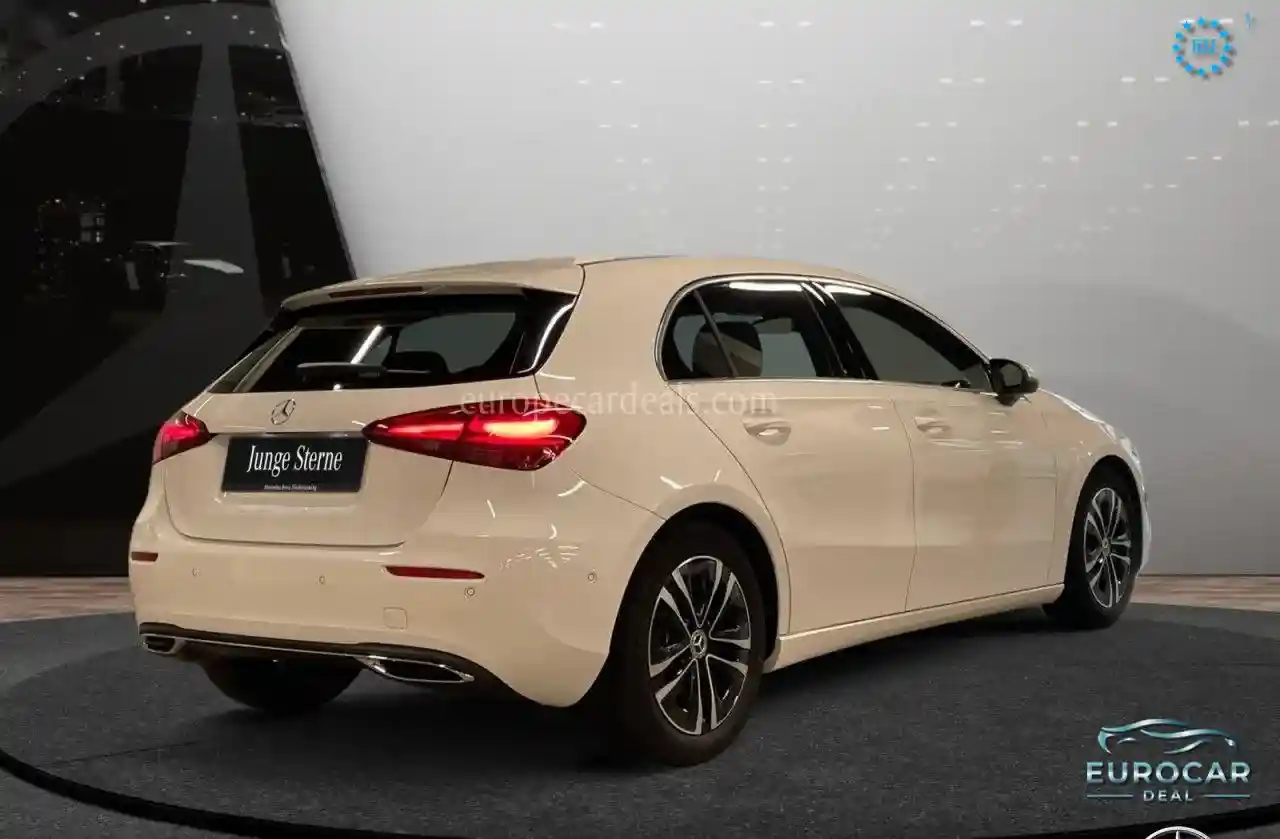Mercedes-Benz A 180