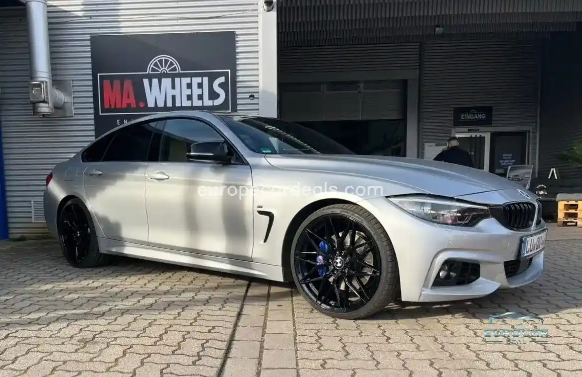 BMW 440
