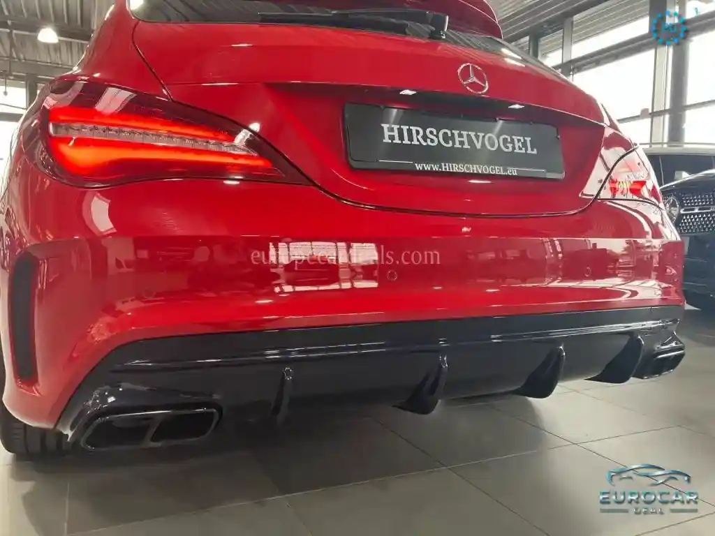 Mercedes-Benz CLA 45 AMG Shooting Brake