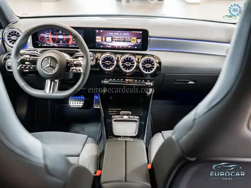 Mercedes-Benz A 220