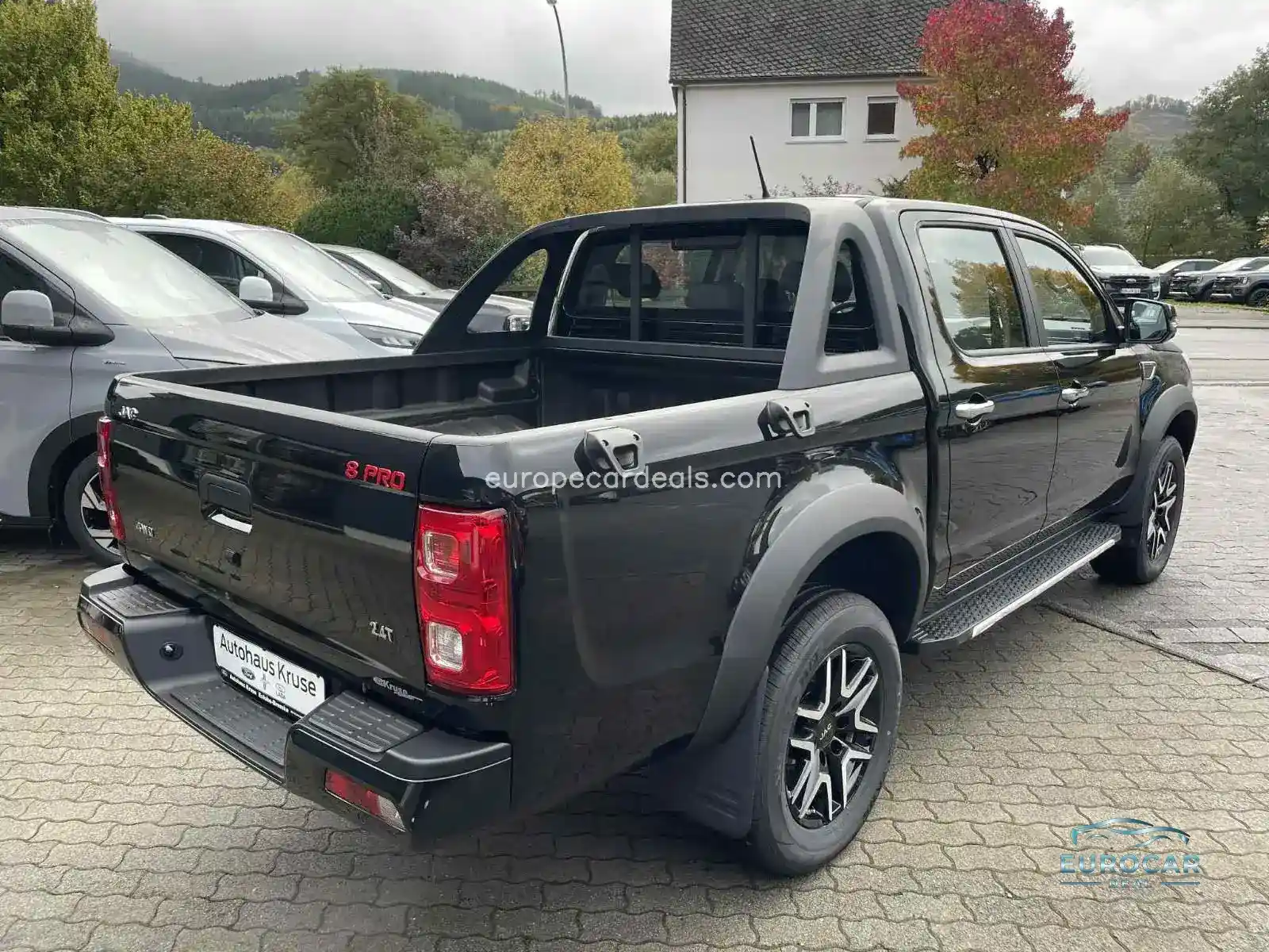 JAC 8 Pro
