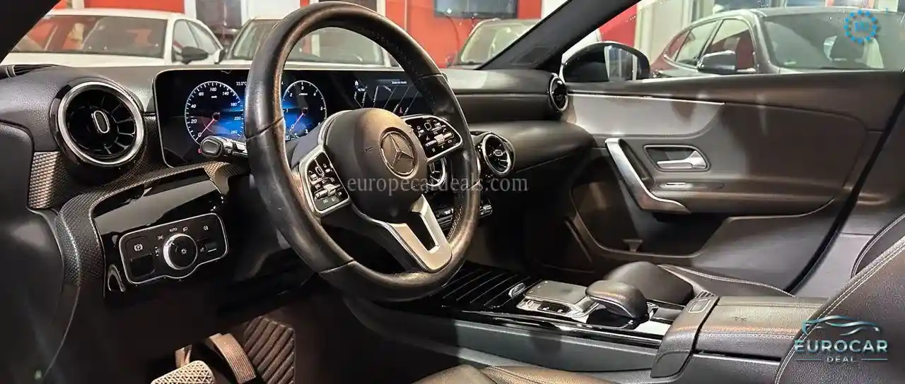 Mercedes-Benz A 180