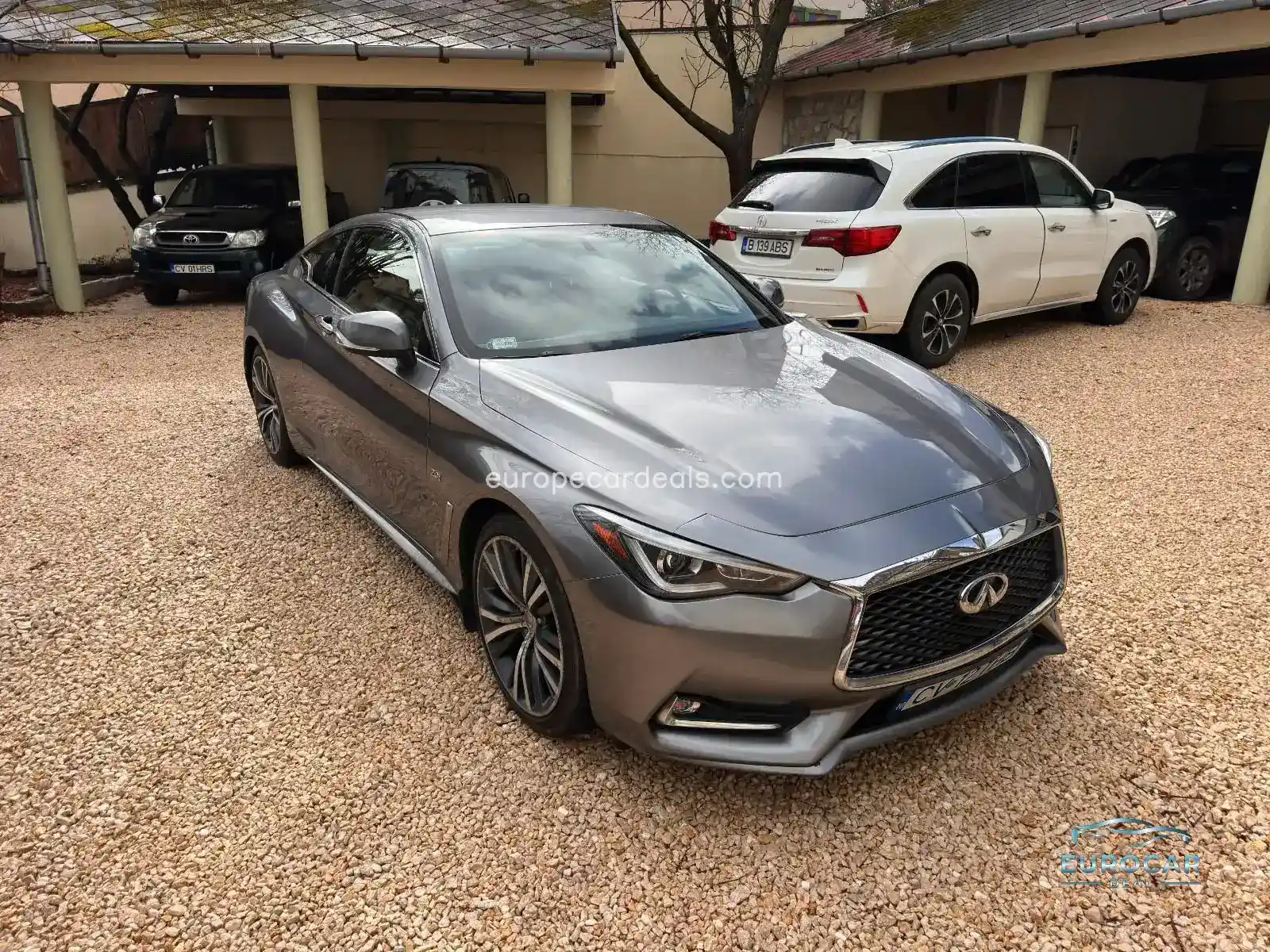 Infiniti Q60