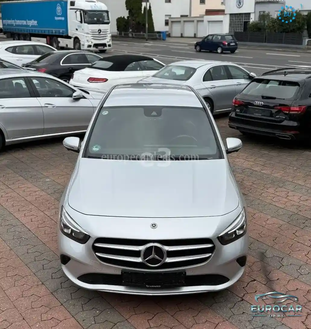 Mercedes-Benz B 200