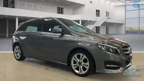 Mercedes-Benz B 200