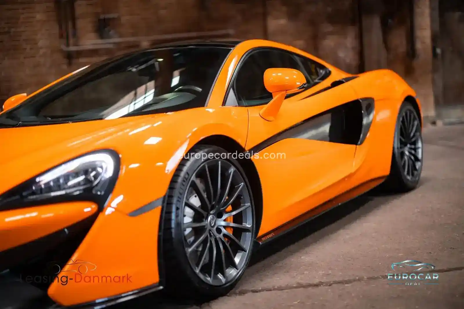 McLaren 570GT