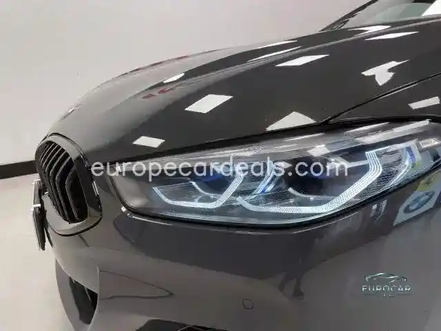 BMW 840