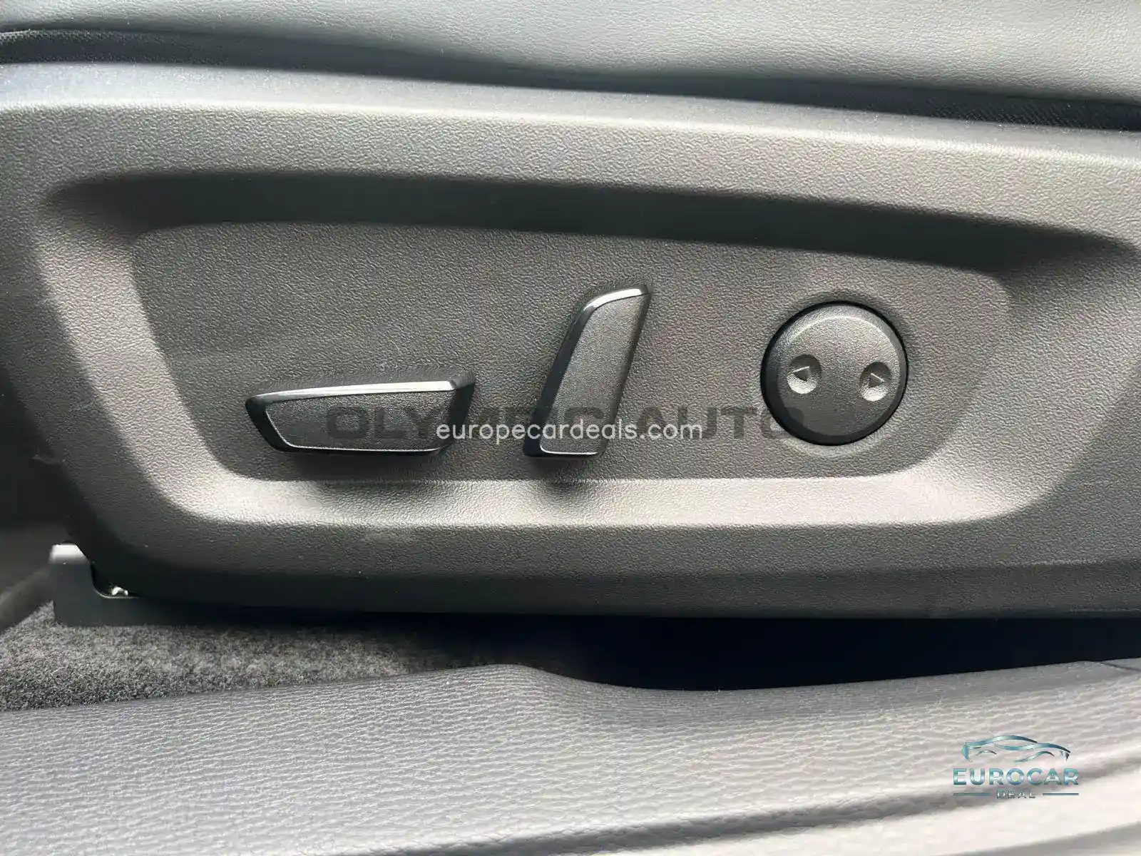 Mitsubishi Plug-in Hybrid Outlander