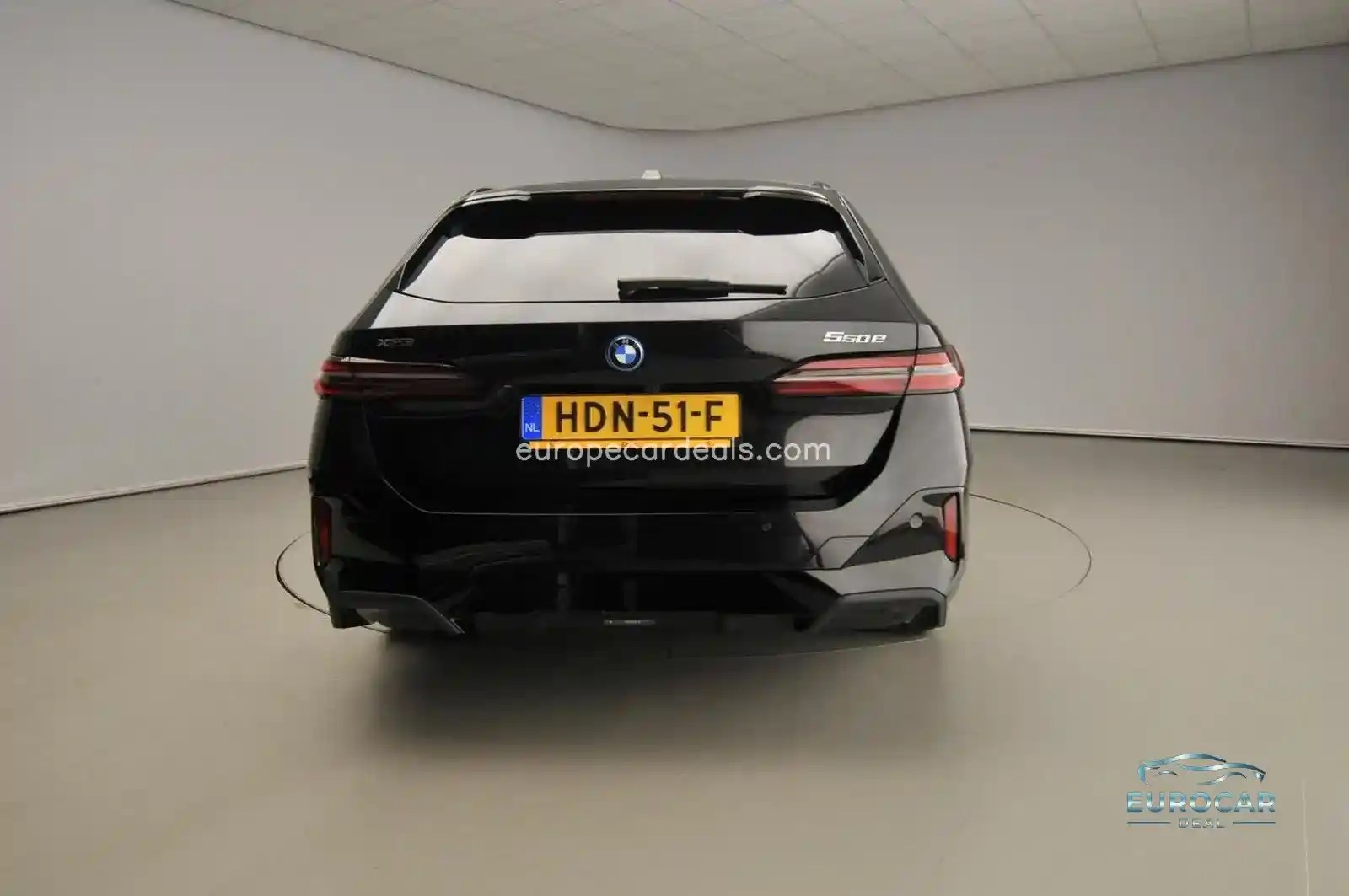 BMW 550