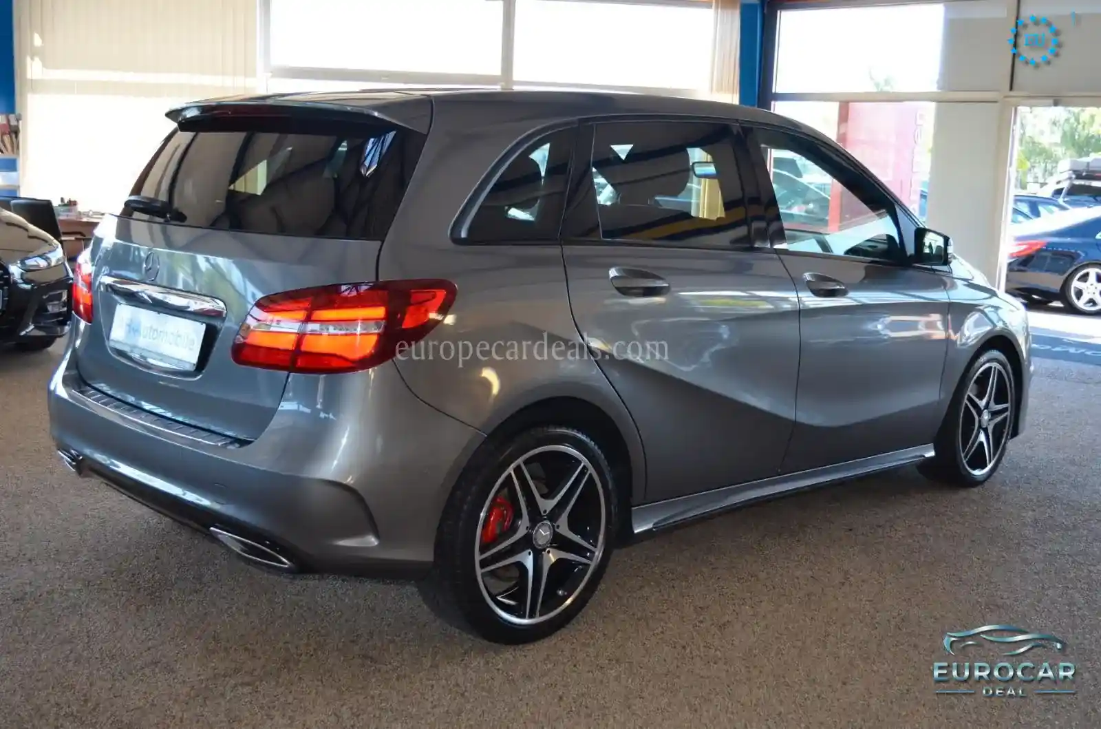 Mercedes-Benz B 200