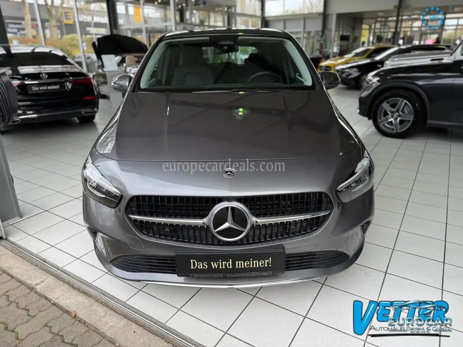 Mercedes-Benz B 180