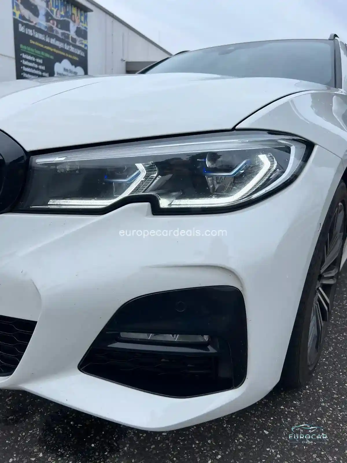 BMW 320