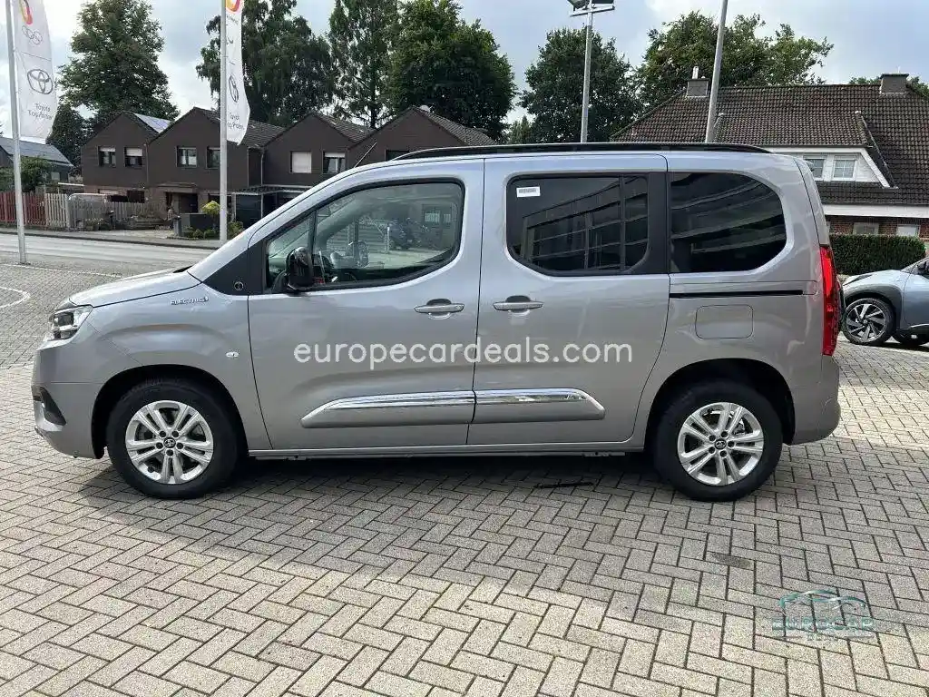 Toyota Proace City