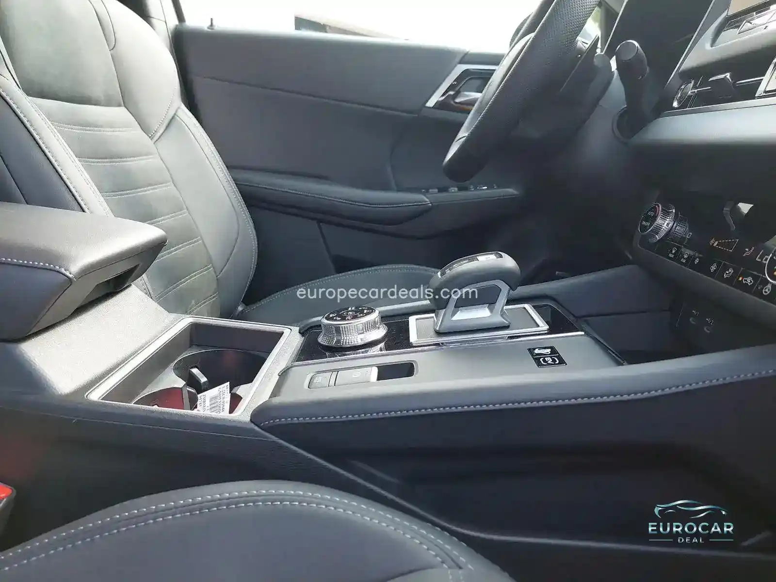Mitsubishi Plug-in Hybrid Outlander