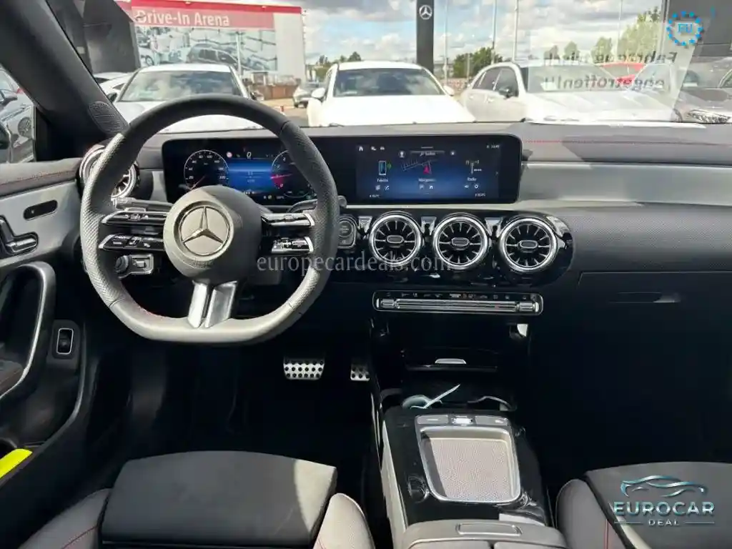 Mercedes-Benz CLA 200