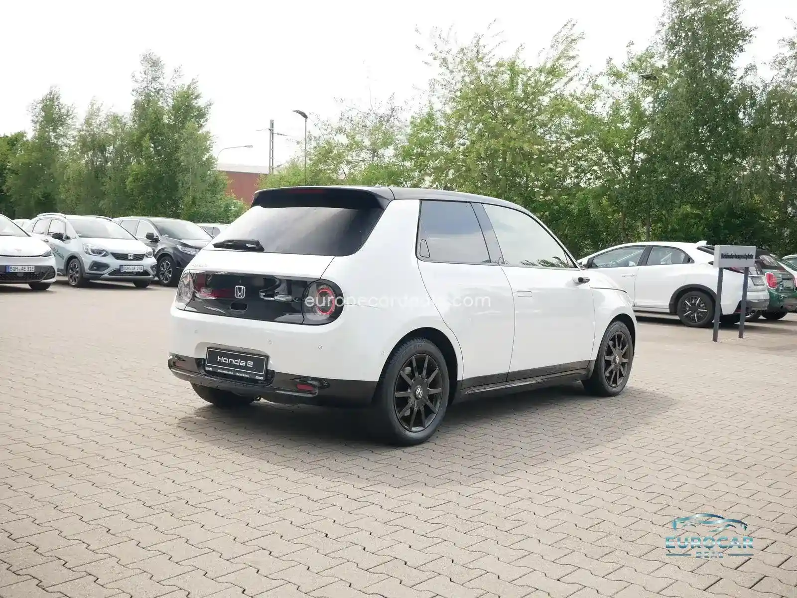 Honda e