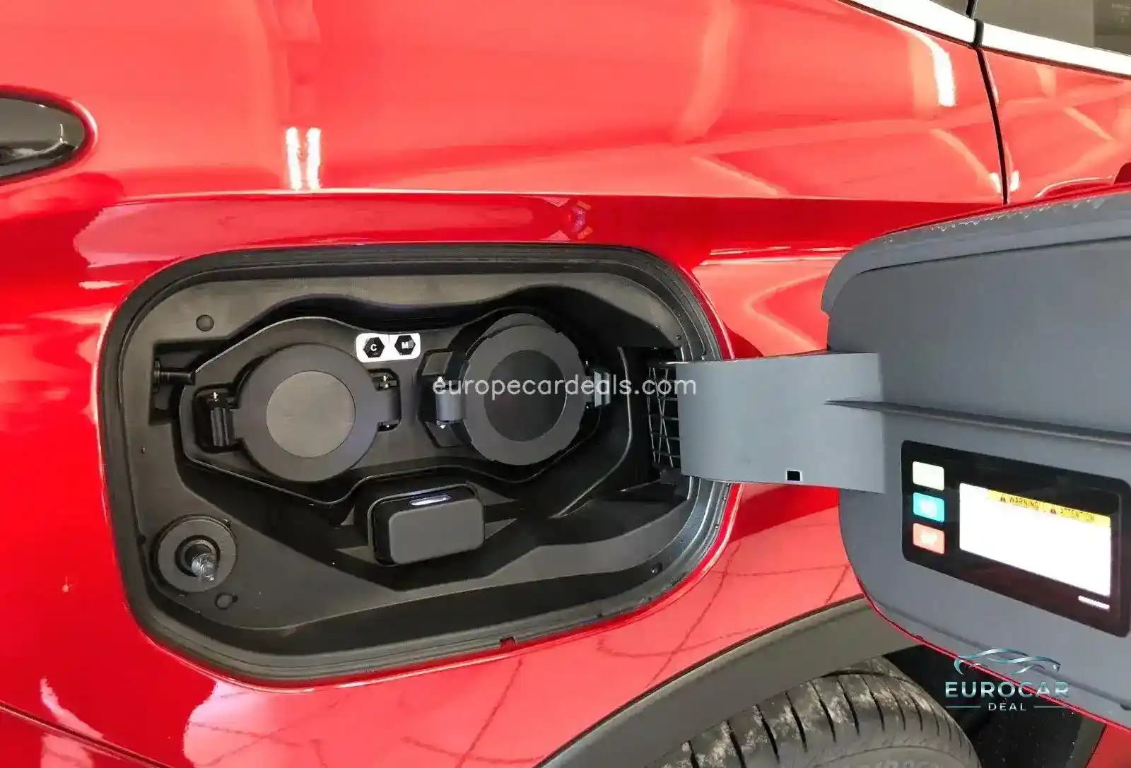 Mitsubishi Plug-in Hybrid Outlander