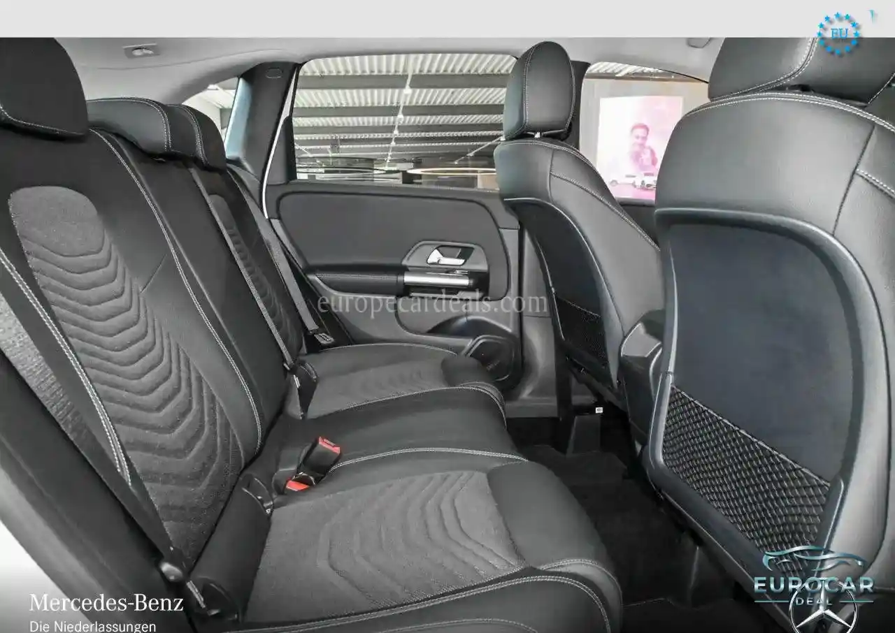 Mercedes-Benz B 220