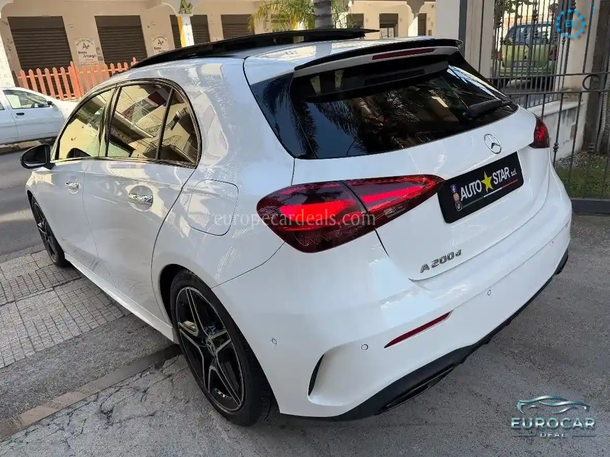 Mercedes-Benz A 200