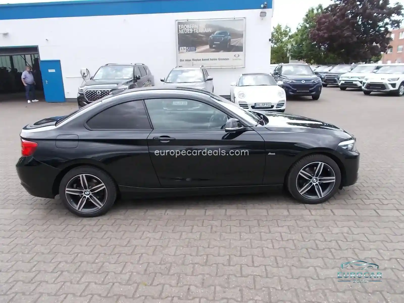 BMW 218