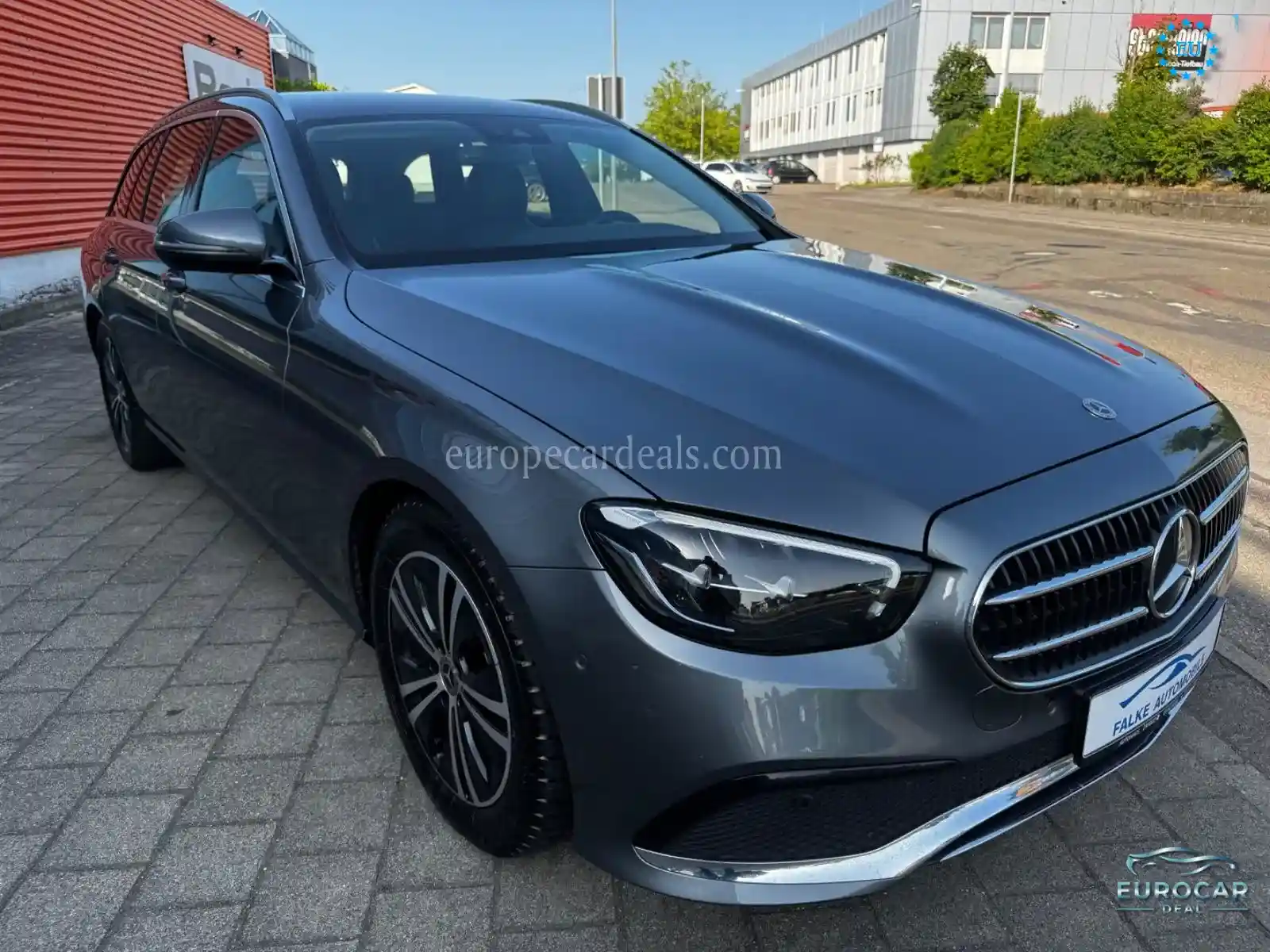 Mercedes-Benz E 200