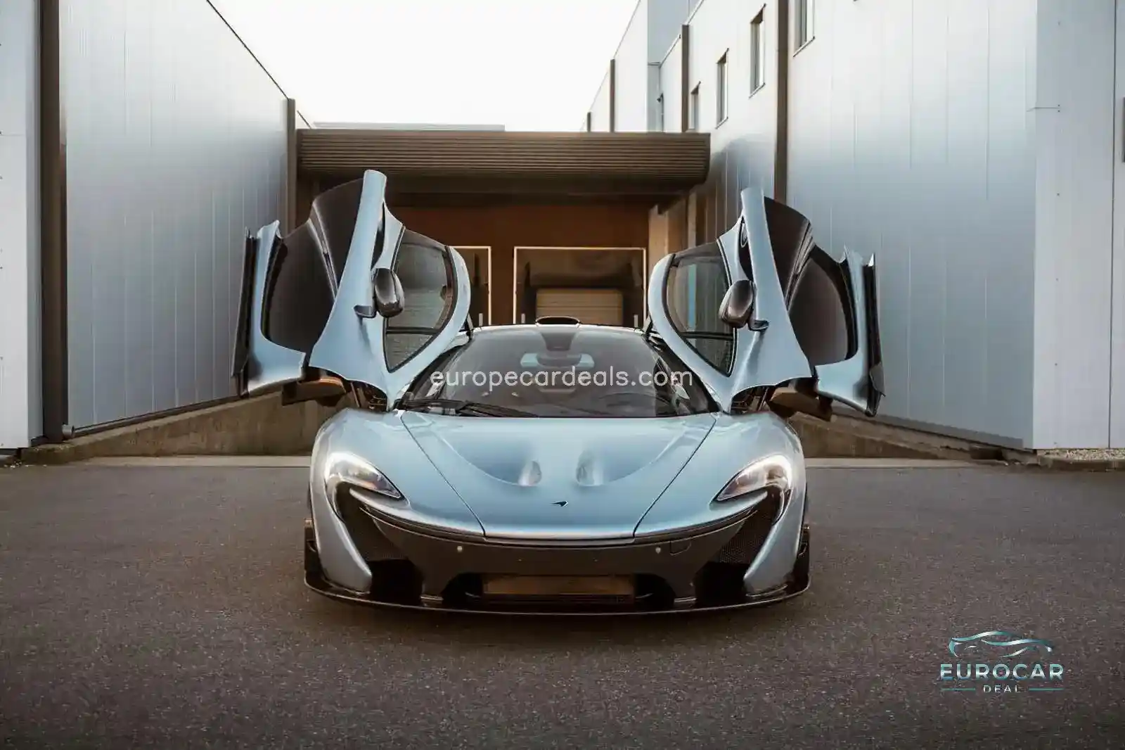 McLaren P1