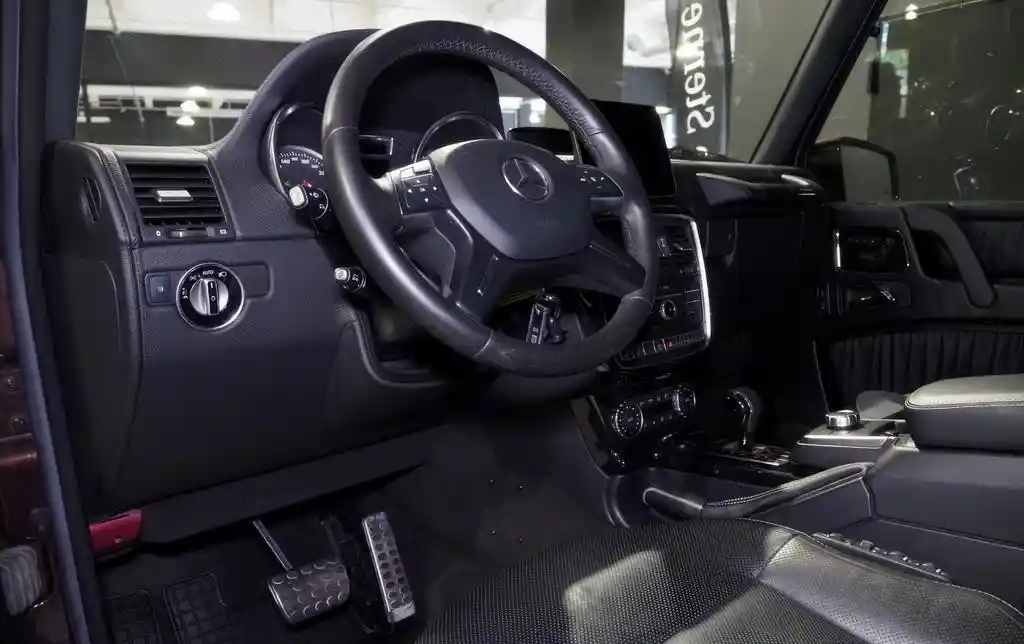Mercedes-Benz G 500