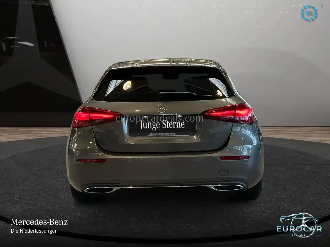 Mercedes-Benz A 220