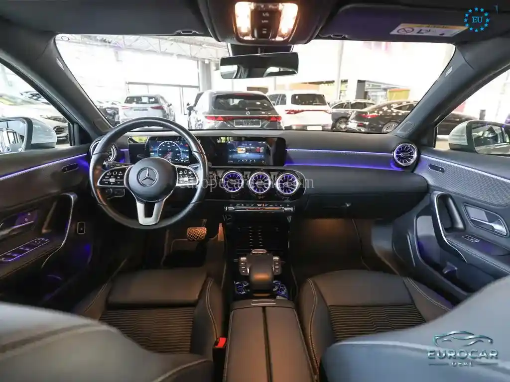 Mercedes-Benz A 250