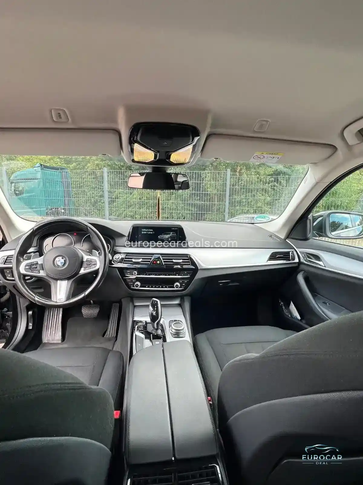 BMW 525