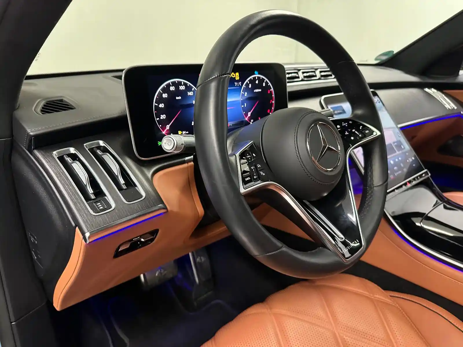 Mercedes-Benz S 680